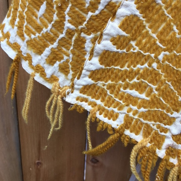 Vintage Handmade Bohemian Poncho. Signed - Picture 7 of 15